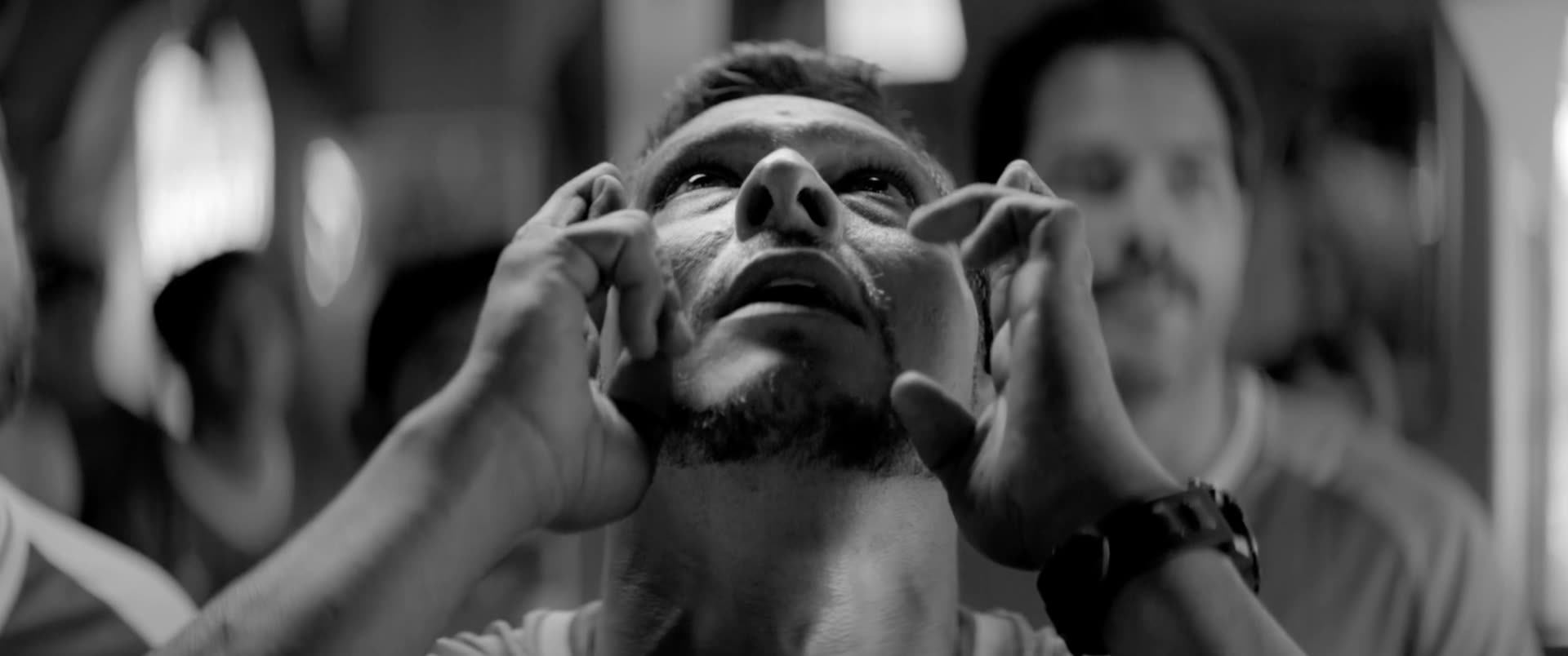 Behind-the-scenes still 12