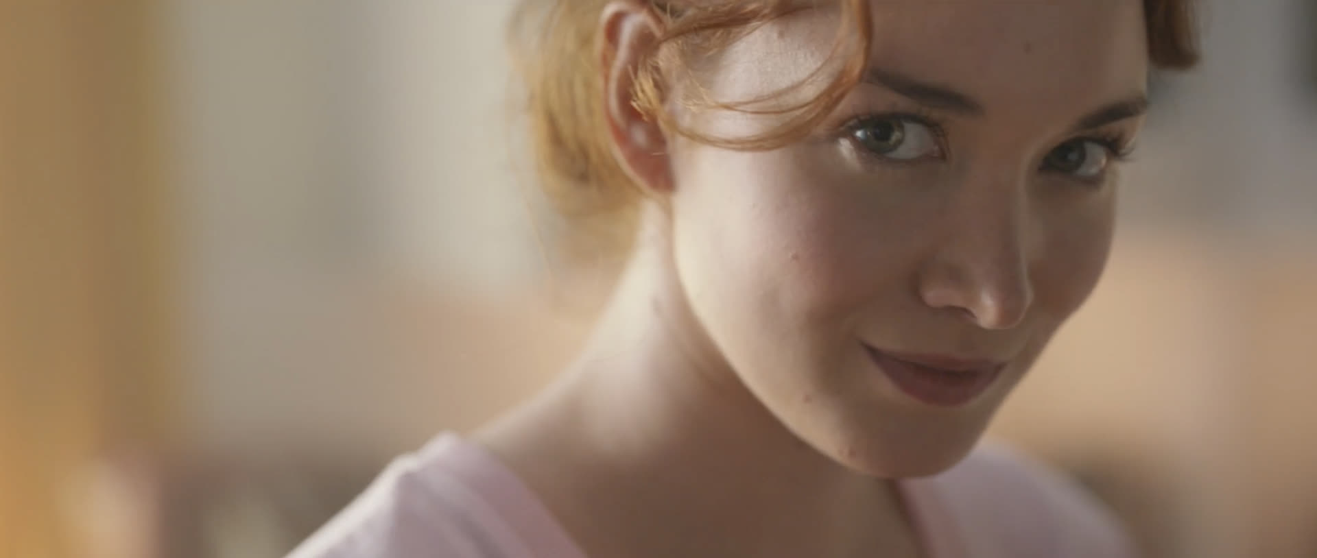 Behind-the-scenes still 14