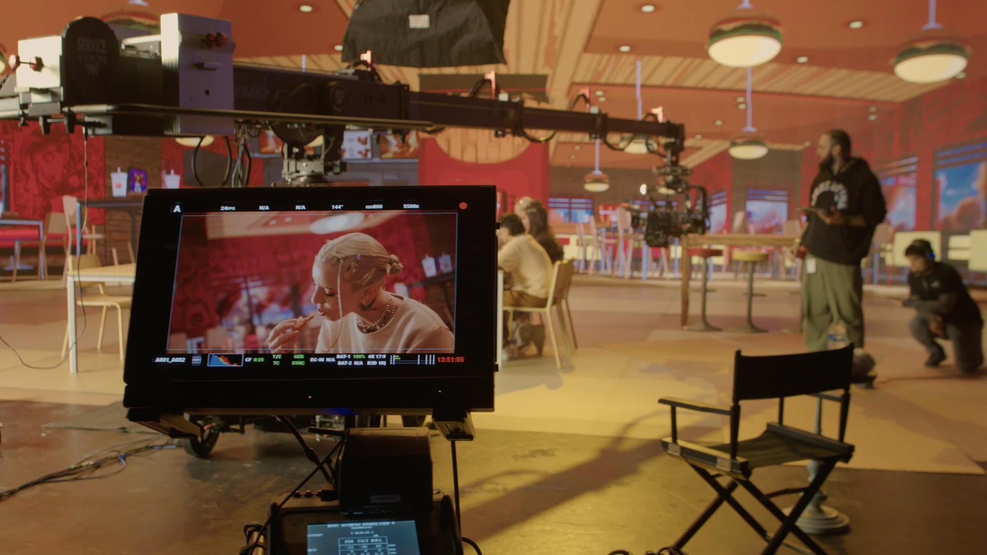 Behind-the-scenes still 17